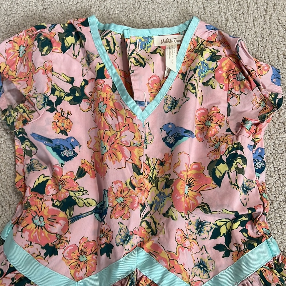 Dress - Picture 2 of 3